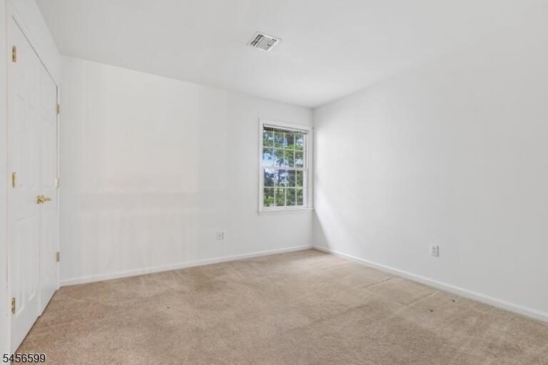 Property listing MLS 4049243 photo 32