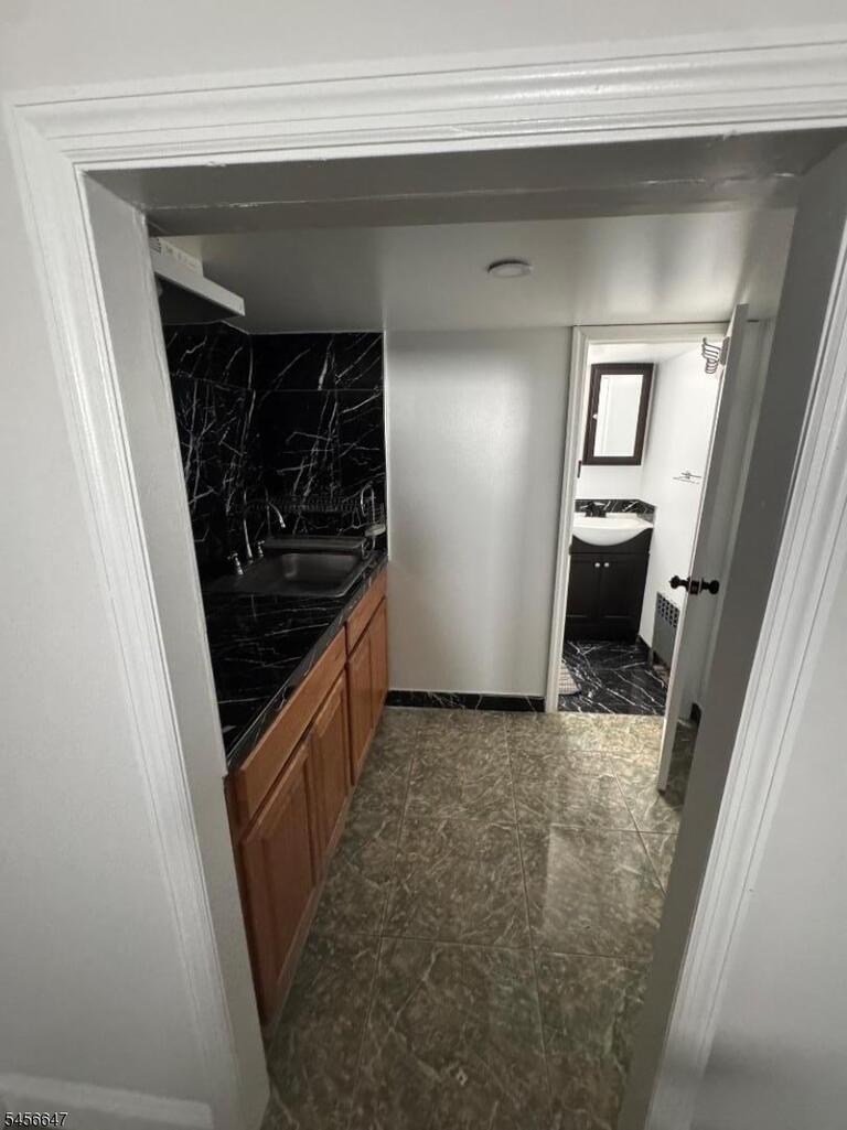 Property listing MLS 4049253 photo 14