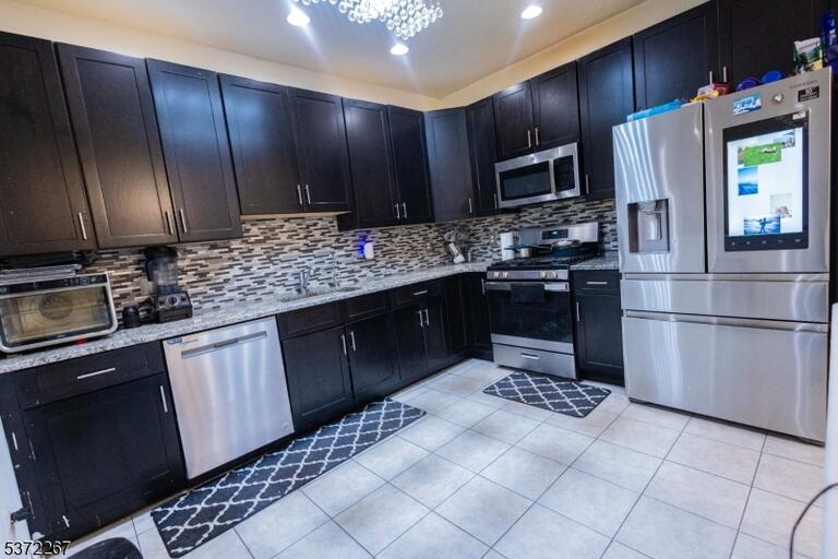 Property listing MLS 4049270 photo 8