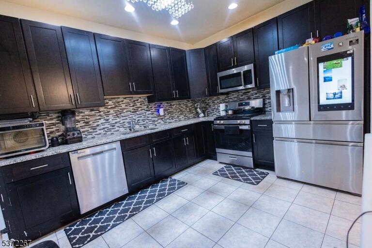 Property listing MLS 4049270 photo 9