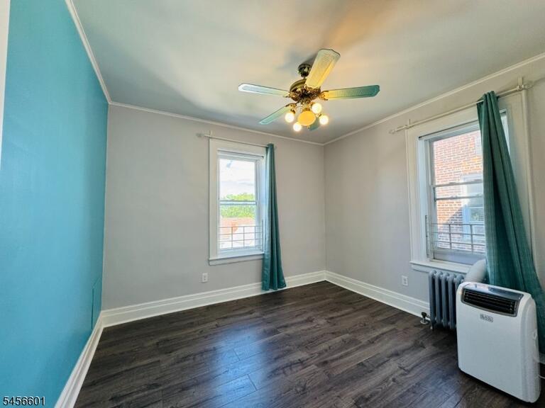 Property listing MLS 4049273 photo 8