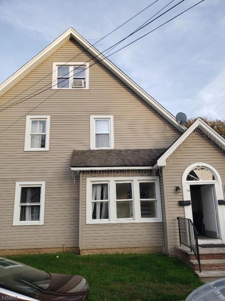Property listing MLS 4049274 photo 1