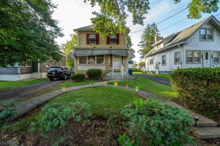 Property listing MLS 4049280 photo 1