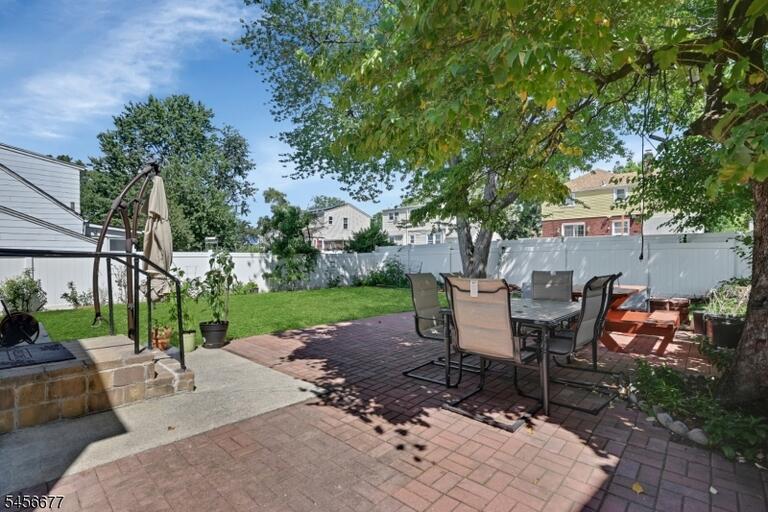 Property listing MLS 4049284 photo 15