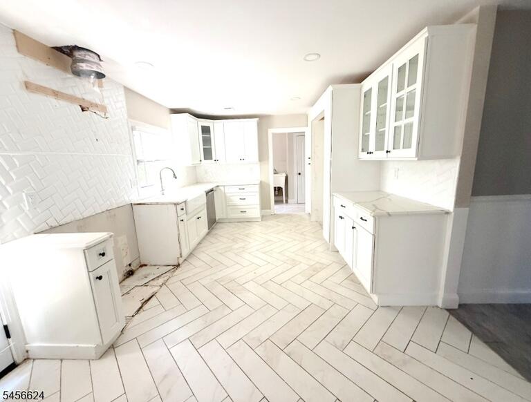 Property listing MLS 4049298 photo 10