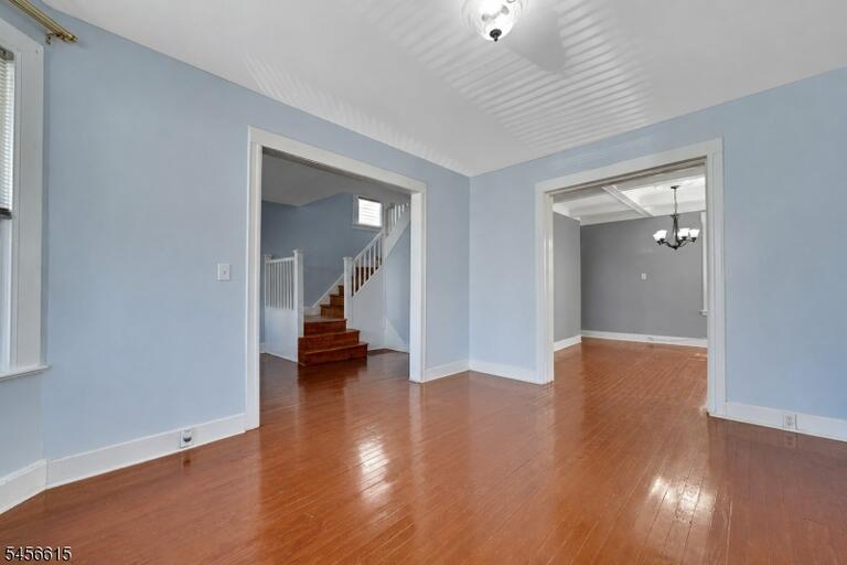 Property listing MLS 4049300 photo 11