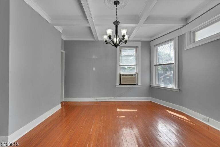 Property listing MLS 4049300 photo 13