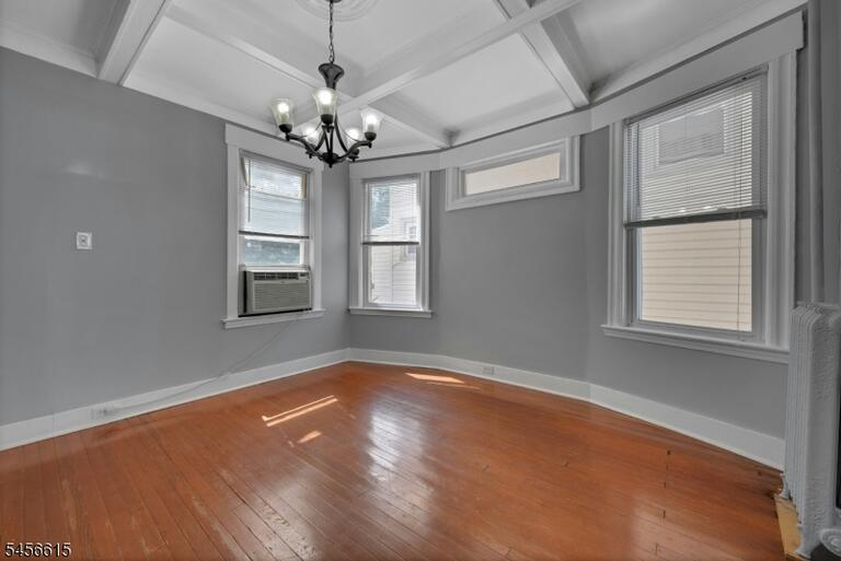 Property listing MLS 4049300 photo 14