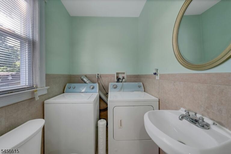 Property listing MLS 4049300 photo 16