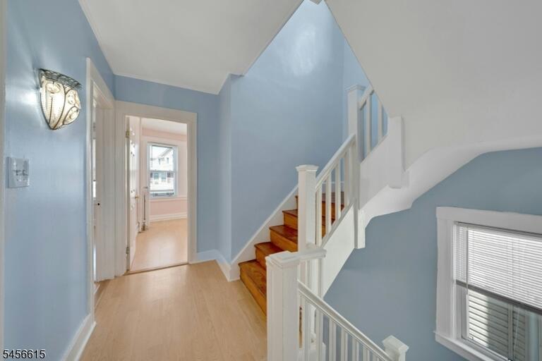 Property listing MLS 4049300 photo 18
