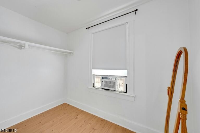 Property listing MLS 4049300 photo 26