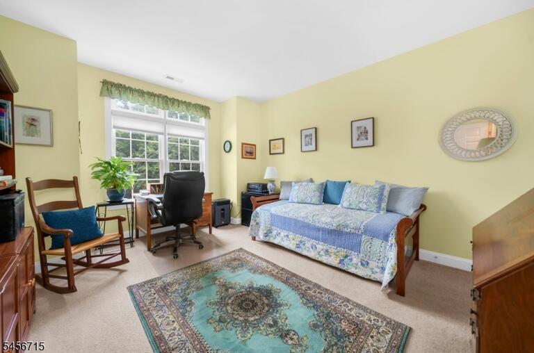 Property listing MLS 4049310 photo 15