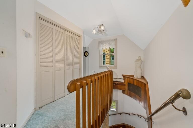 Property listing MLS 4049312 photo 24