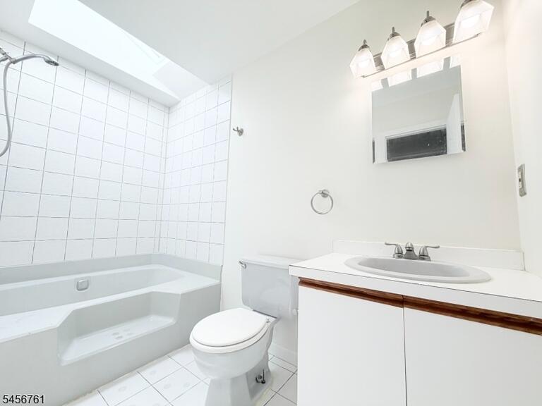 Property listing MLS 4049346 photo 22