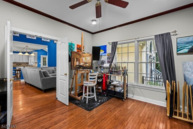 Property listing MLS 4049348 photo 9