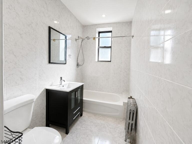 Property listing MLS 4049353 photo 15