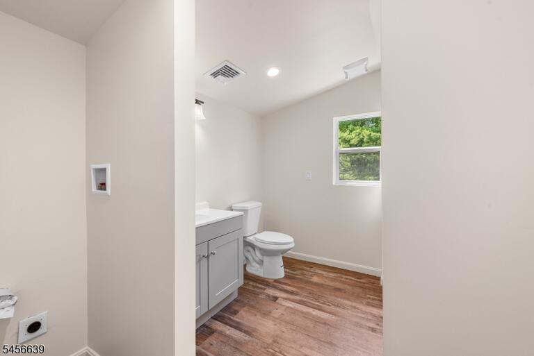 Property listing MLS 4049356 photo 13