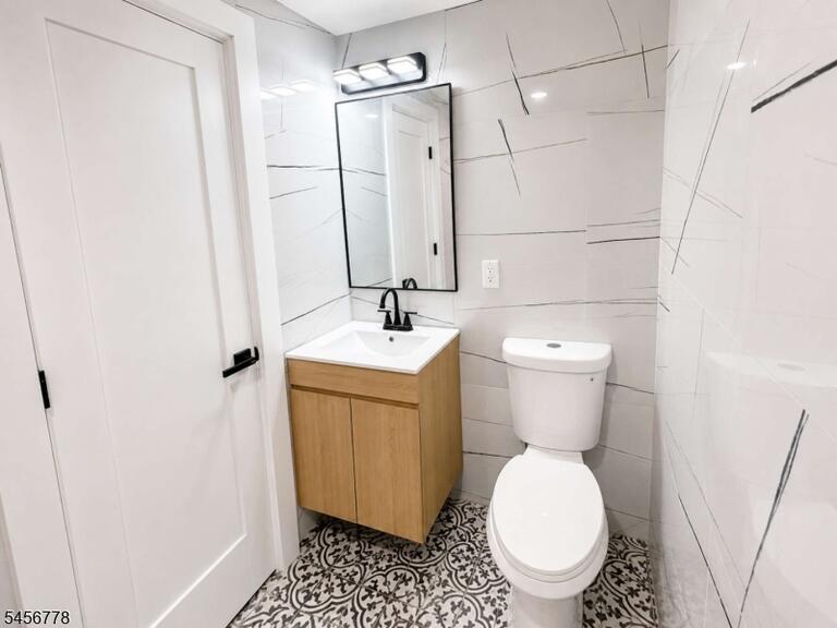 Property listing MLS 4049368 photo 20