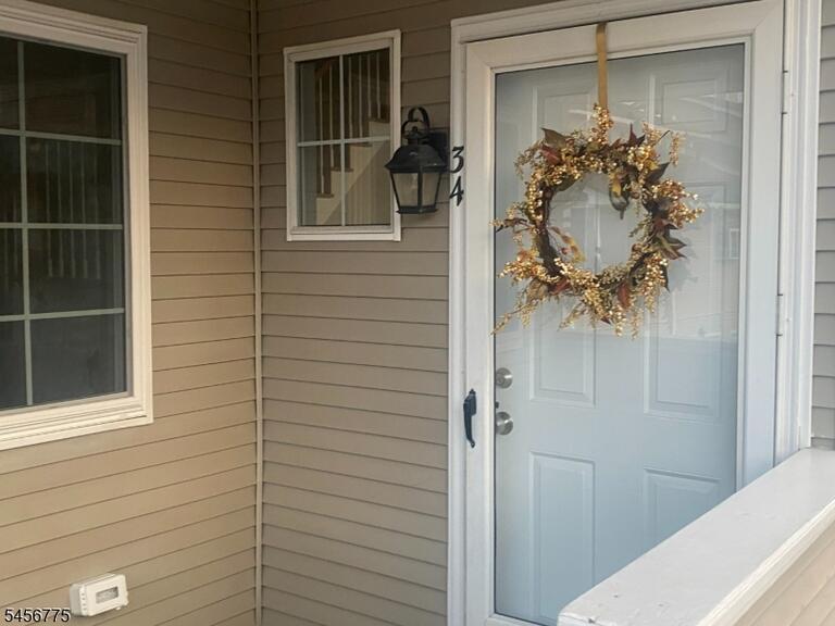 Property listing MLS 4049372 photo 1