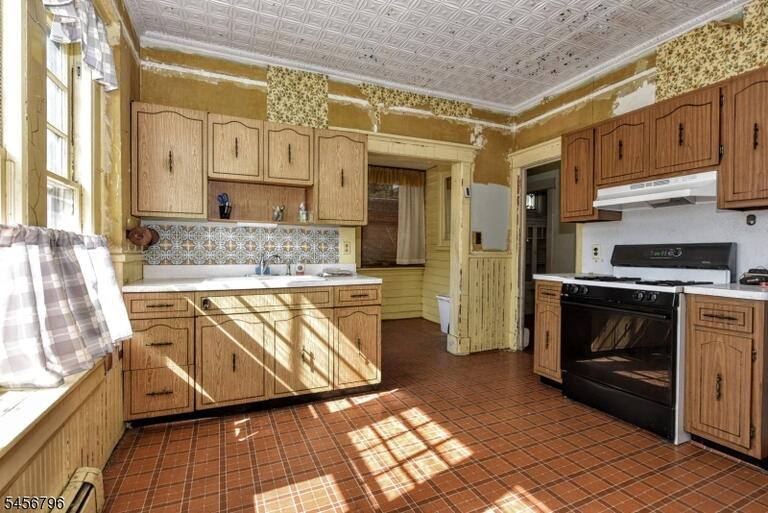 Property listing MLS 4049381 photo 11