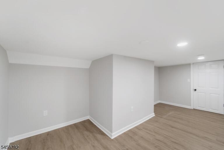 Property listing MLS 4049389 photo 21