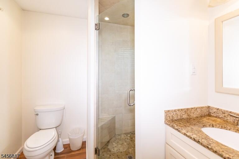 Property listing MLS 4049399 photo 28