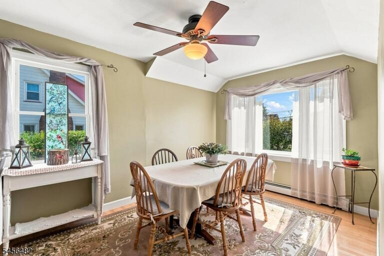 Property listing MLS 4049400 photo 7