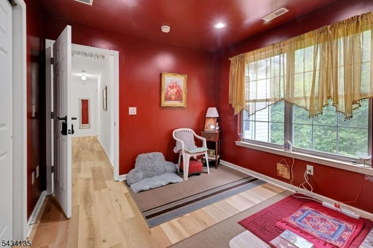 Property listing MLS 4049401 photo 21
