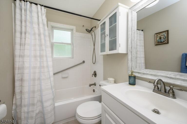 Property listing MLS 4049402 photo 19
