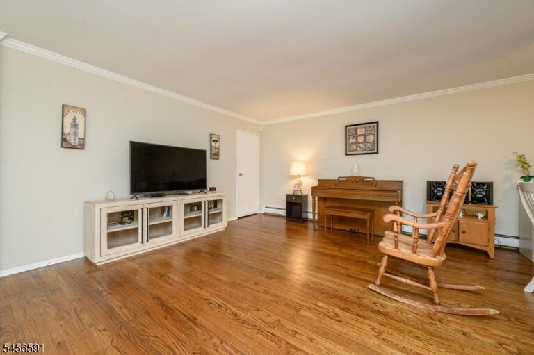 Property listing MLS 4049402 photo 6