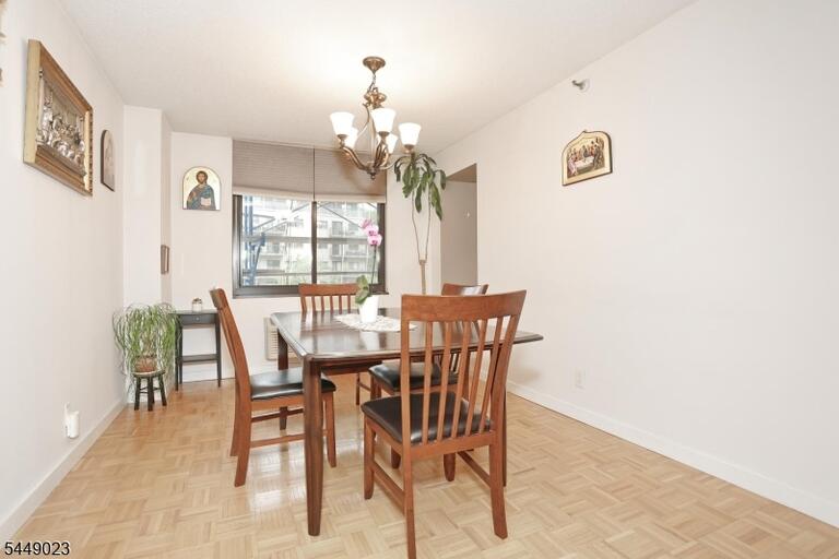 Property listing MLS 4049418 photo 18