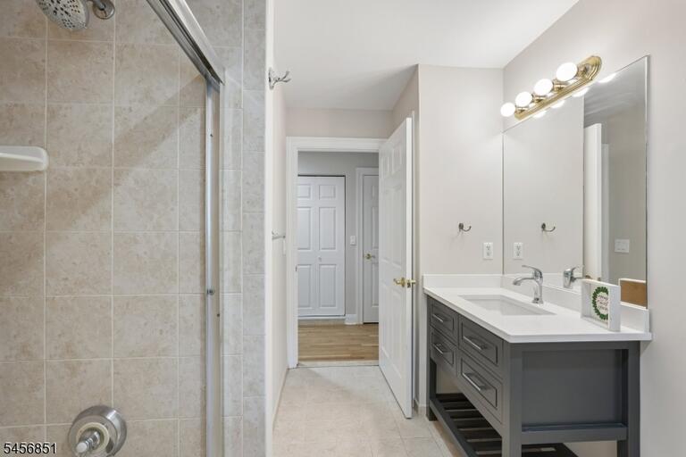 Property listing MLS 4049426 photo 11