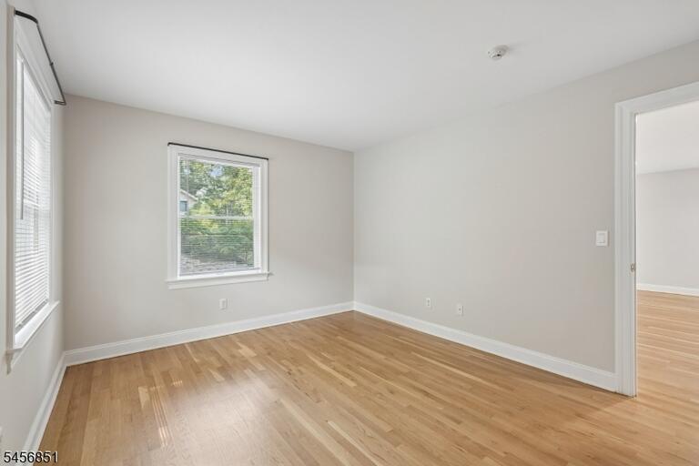 Property listing MLS 4049426 photo 14