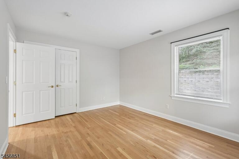 Property listing MLS 4049426 photo 16