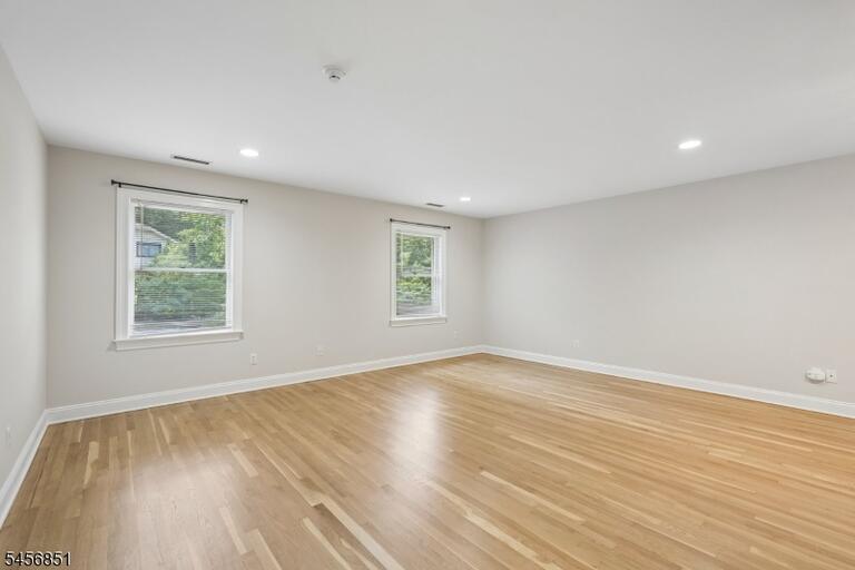 Property listing MLS 4049426 photo 6