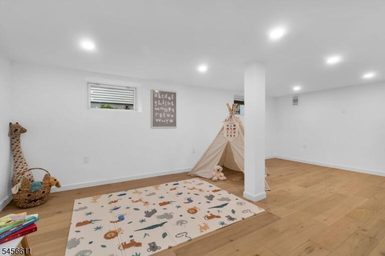Property listing MLS 4049431 photo 39