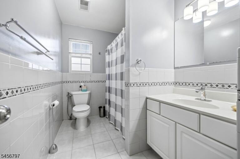 Property listing MLS 4049451 photo 20