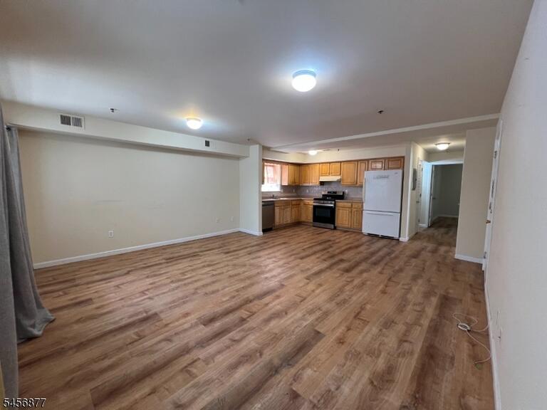 Property listing MLS 4049452 photo 5