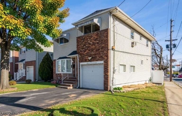 Property listing MLS 4049455 photo 3