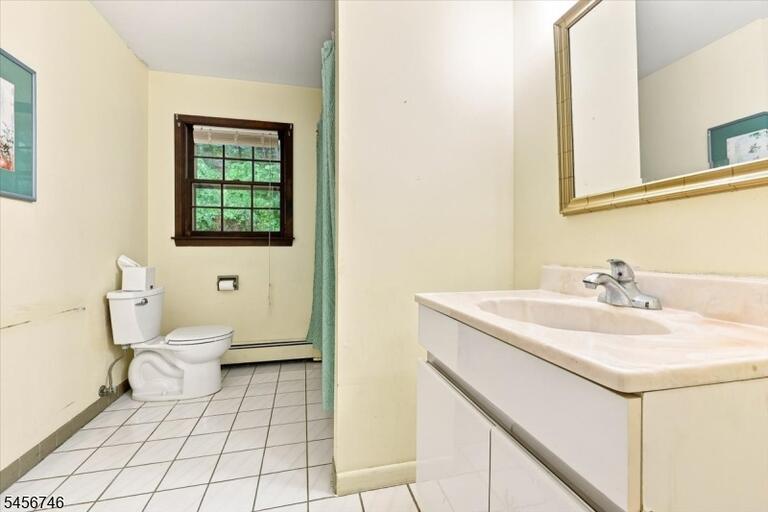 Property listing MLS 4049468 photo 19