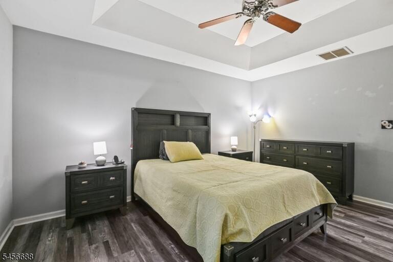 Property listing MLS 4049487 photo 12