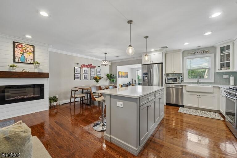 Property listing MLS 4049528 photo 9