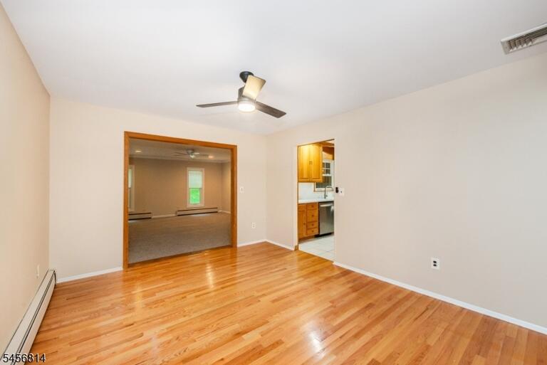 Property listing MLS 4049540 photo 11
