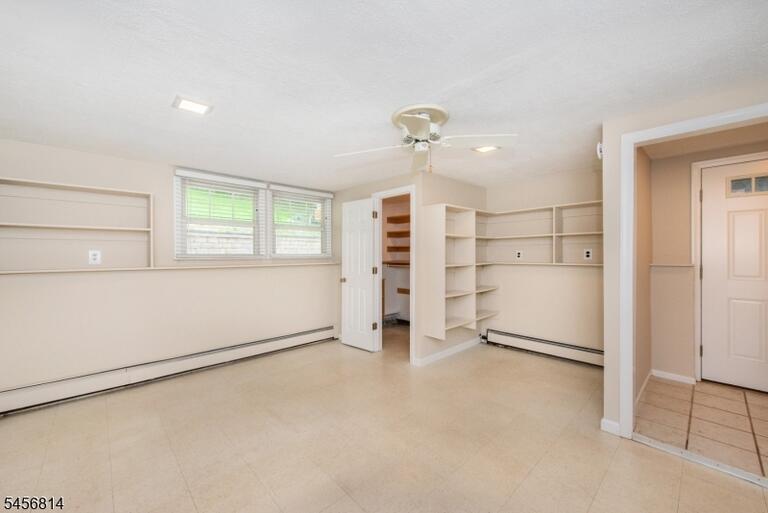 Property listing MLS 4049540 photo 28