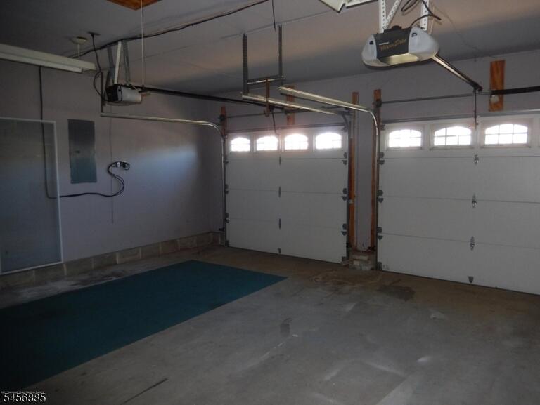 Property listing MLS 4049544 photo 22