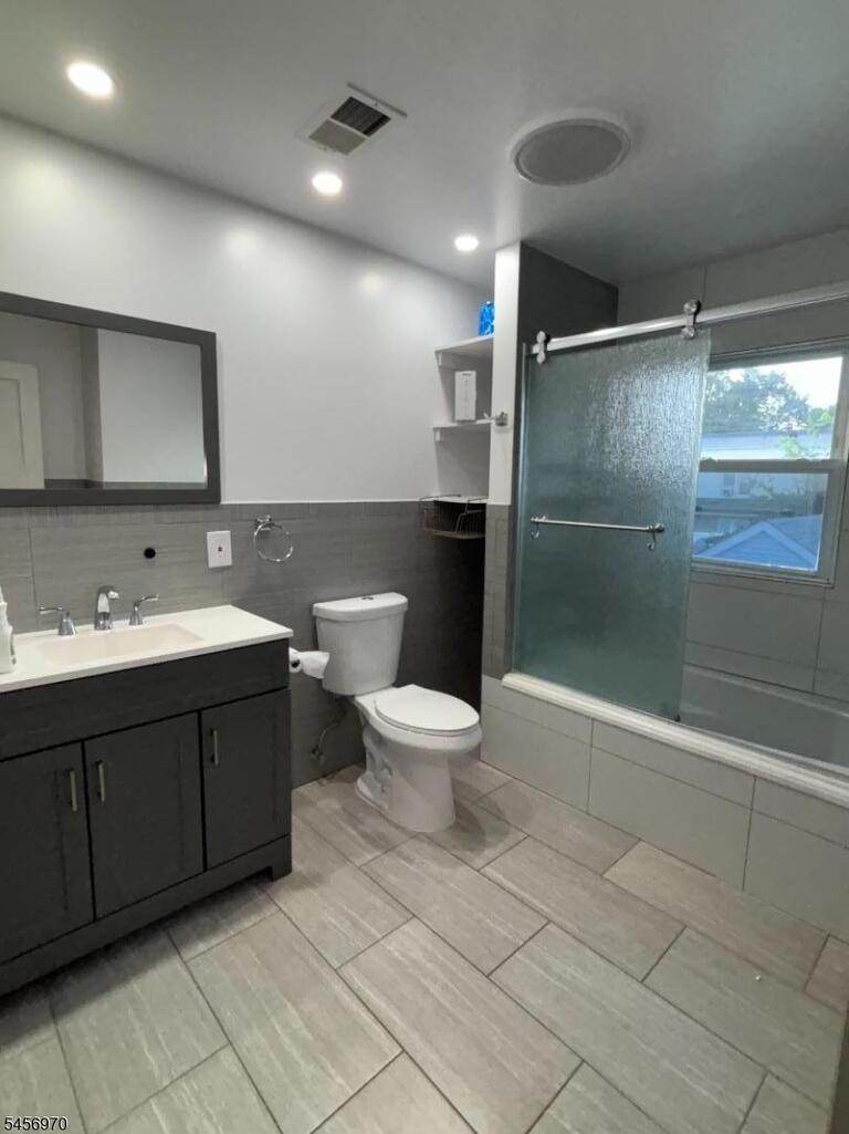 Property listing MLS 4049545 photo 9