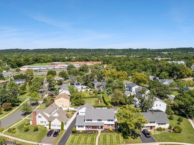 Property listing MLS 4049562 photo 1