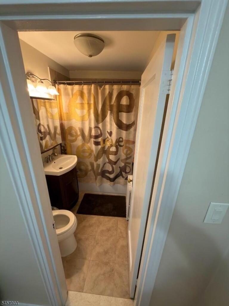 Property listing MLS 4049603 photo 11