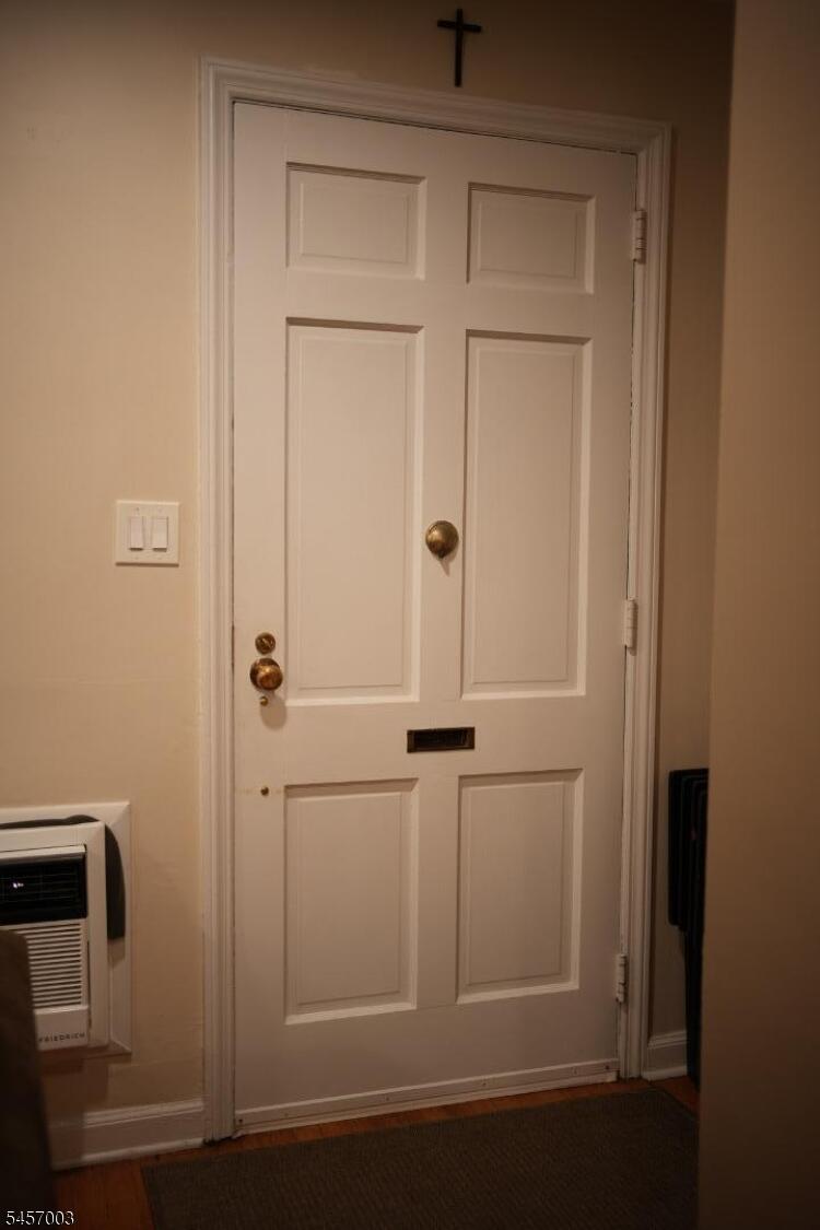 Property listing MLS 4049603 photo 17