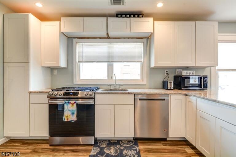 Property listing MLS 4049627 photo 7